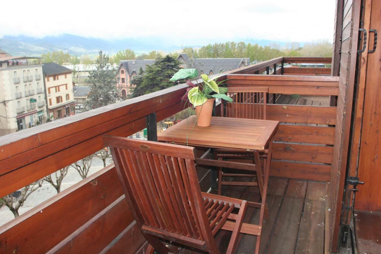 Apartamento Mirador De Masella Puigcerda Luaran gambar