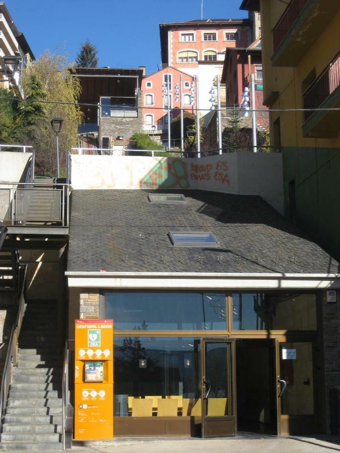 Apartamento Mirador De Masella Puigcerda Luaran gambar